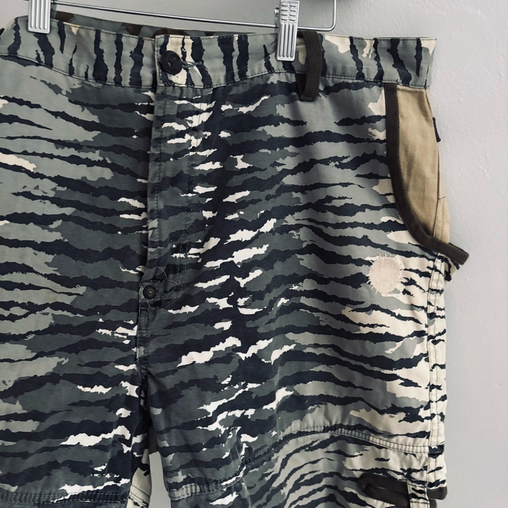 Sabit Men’s Camouflage Cargo Shorts Size 38 - Picture 12 of 12